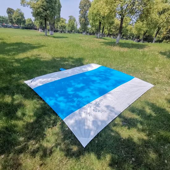 Maßgeschneiderte wasserdichte und feuchtigkeitsbeständige Taschenmatte für den Außenbereich, Polyester-Strandmatte, Campingmatte mit Aufbewahrungstasche