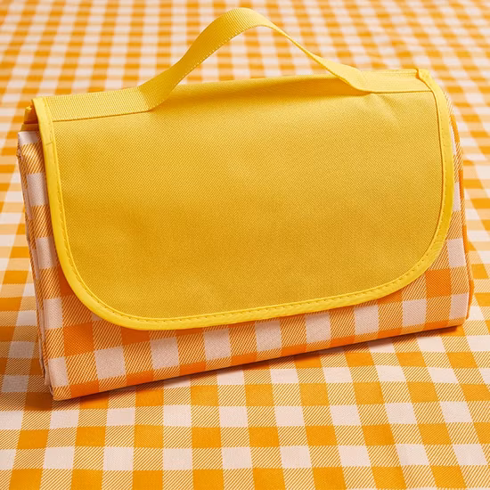 Ultraschall-gesteppte Großhandels-im Freien große tragbare faltbare sanddichte kundenspezifische aufbereitete wasserdichte Picknick-Decke-Camping-Matte